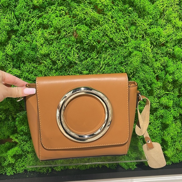 Persaman New York Ring Flap Crossbody - Picture 2 of 15